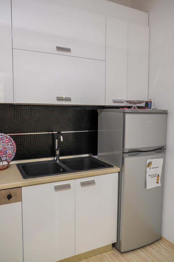 Ariadnes Apartments Тирана Екстер'єр фото