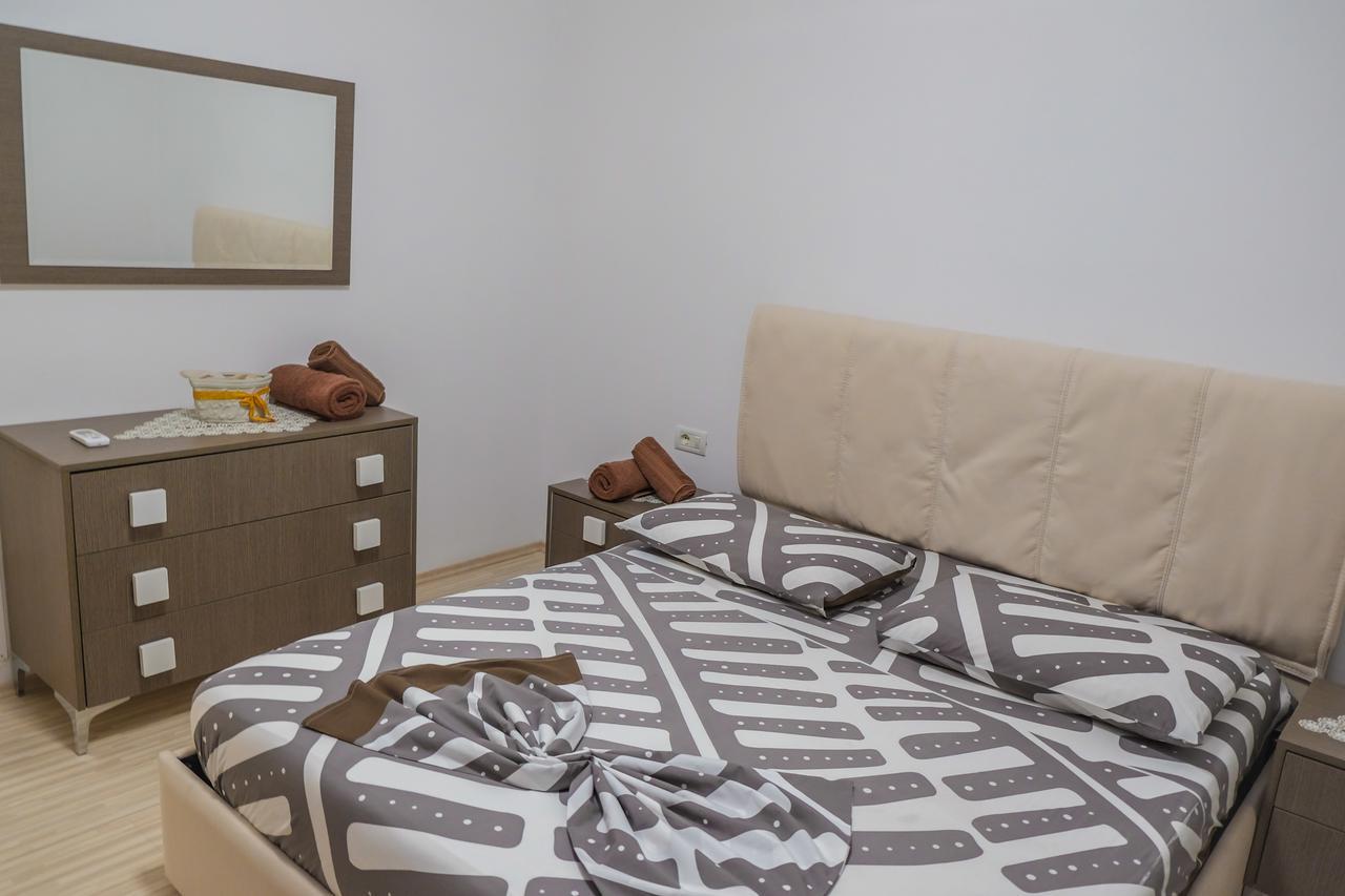Ariadnes Apartments Тирана Екстер'єр фото