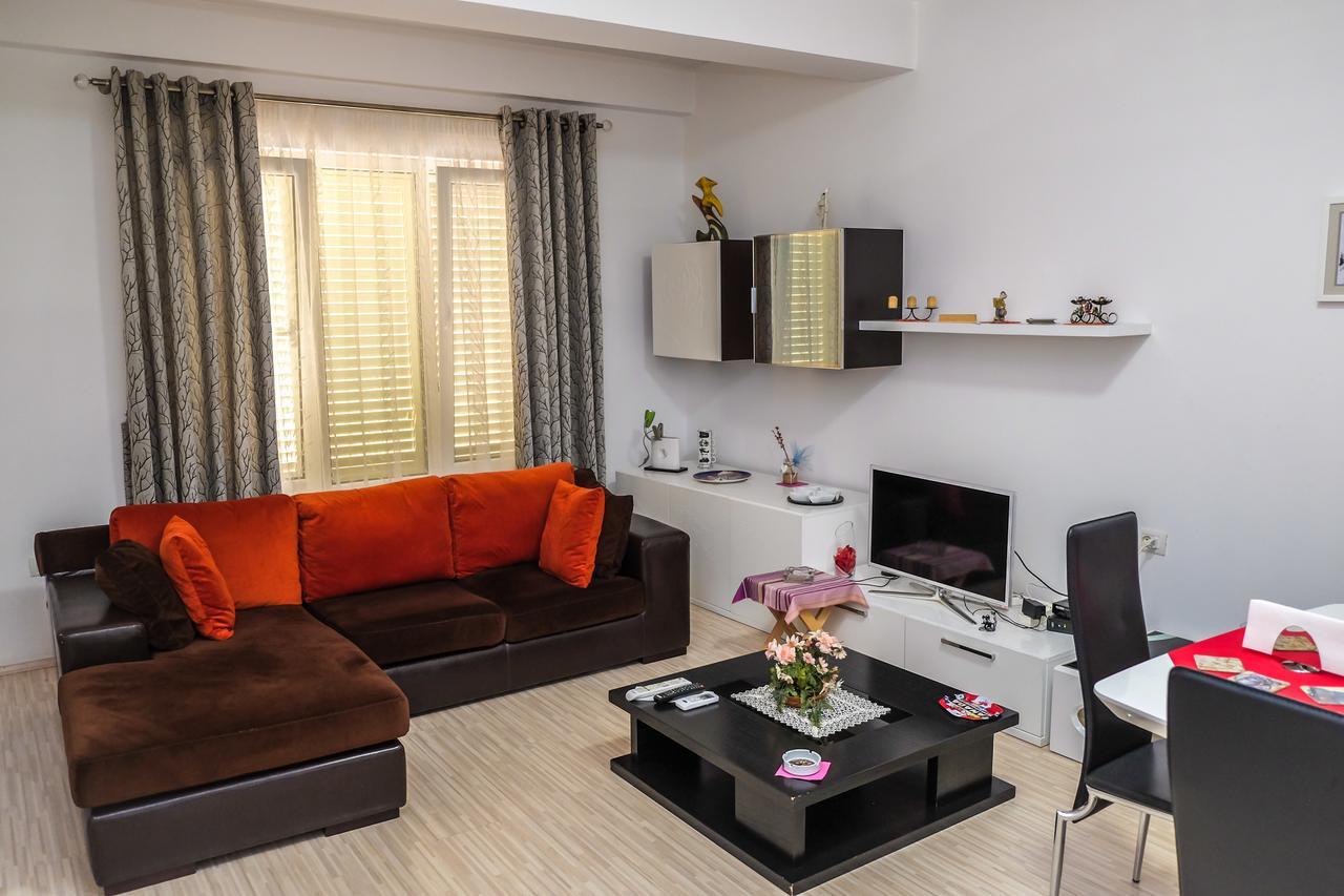 Ariadnes Apartments Тирана Екстер'єр фото