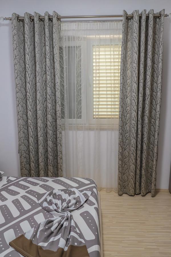 Ariadnes Apartments Тирана Екстер'єр фото