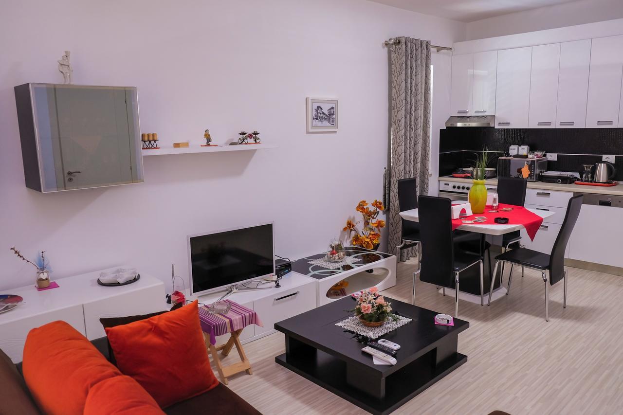 Ariadnes Apartments Тирана Екстер'єр фото