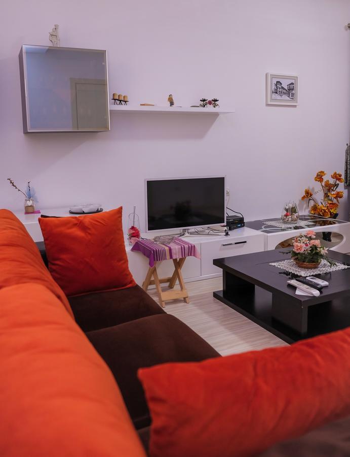 Ariadnes Apartments Тирана Екстер'єр фото